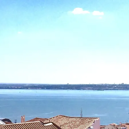 Lisboalfama 3. Amazing River View! *
