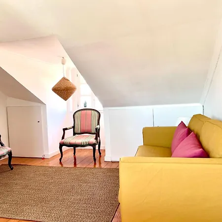 Lisboalfama 3. Amazing River View! Apartamento